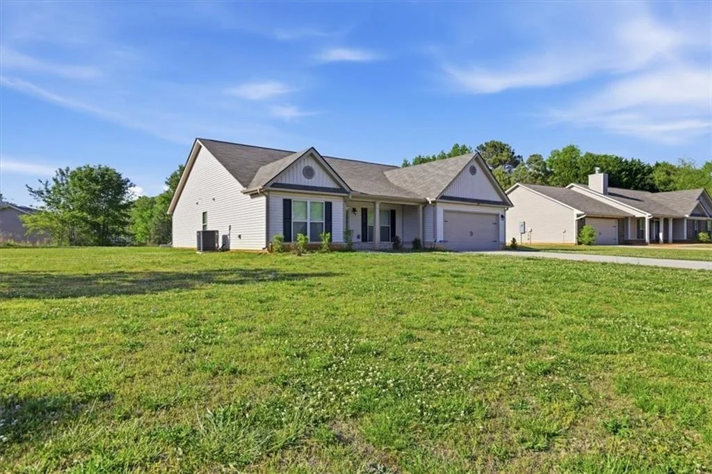 Photo of 2105 Willow Park Drive