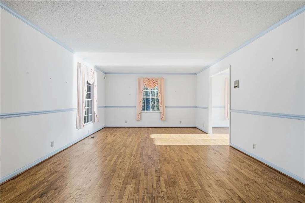 Photo of 310 Comet Lane