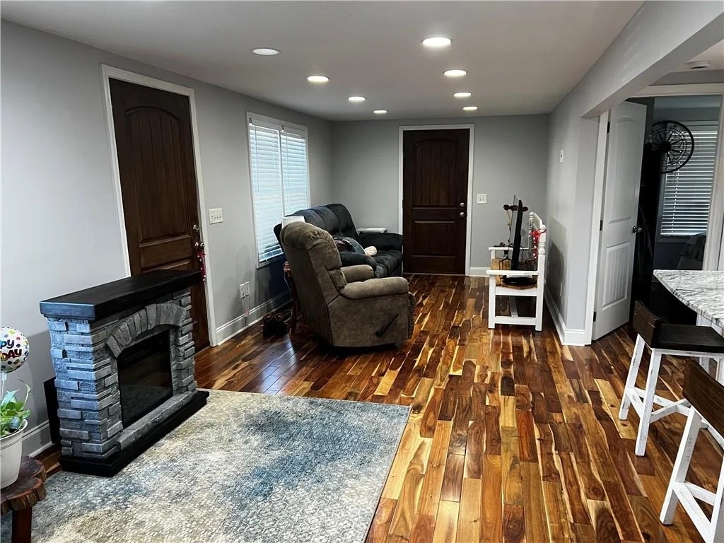 Photo of 322 Goat Road NW