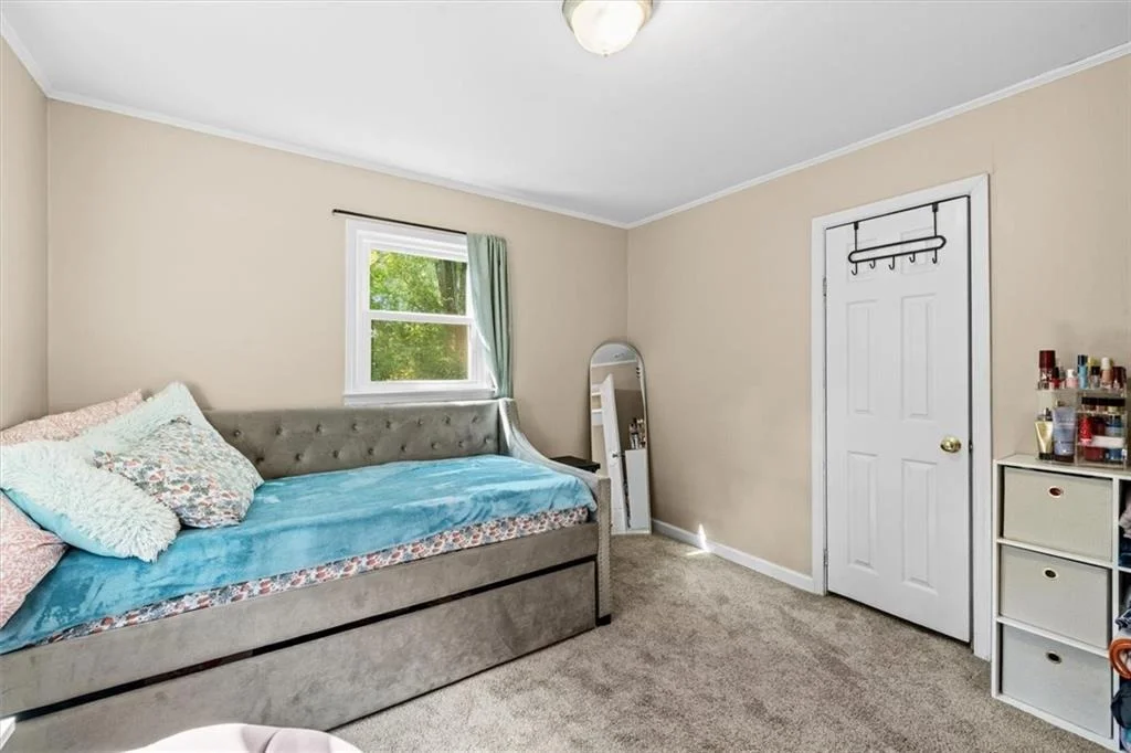 Photo of 163 Ben Putnam Road