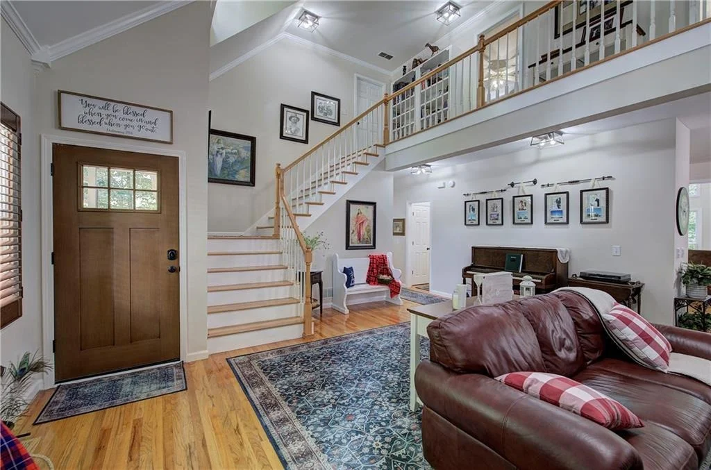 Photo of 376 Alpine Drive