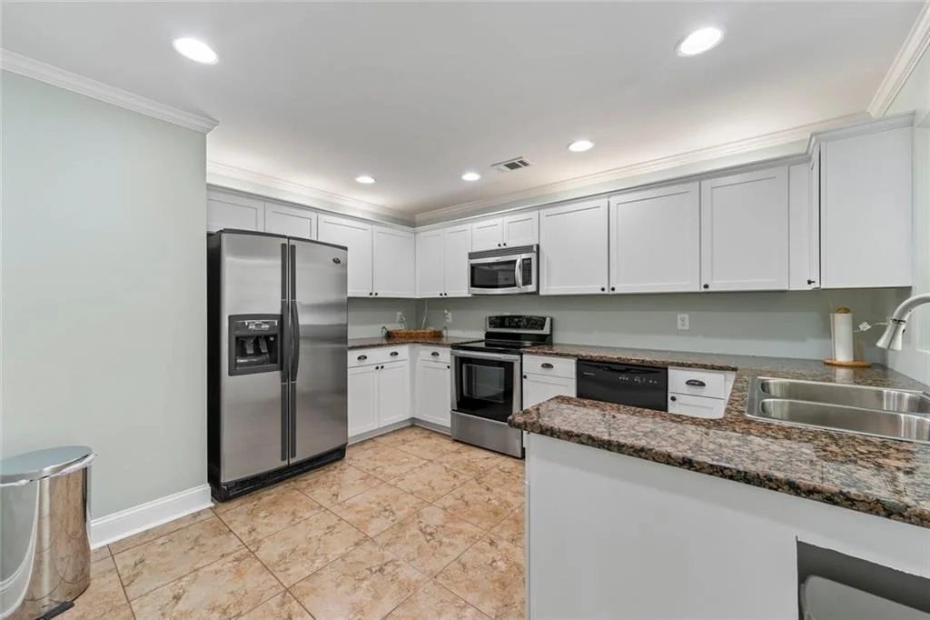 Photo of 5548 Ridgemoor Drive