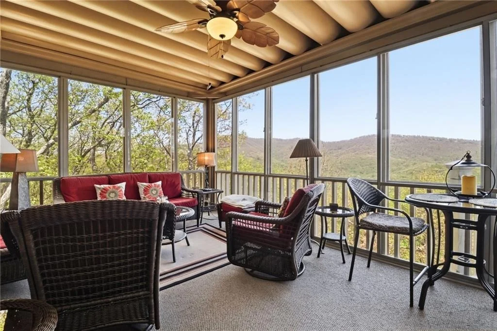 Photo of 1692 Ridgeview Drive