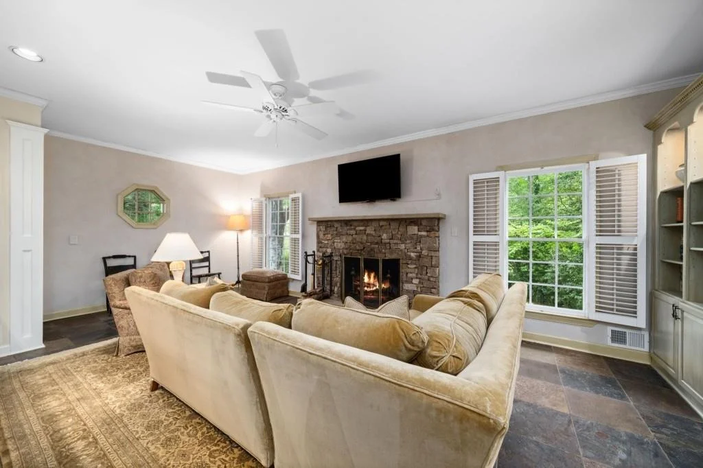 Photo of 8950 Huntcliff Trace