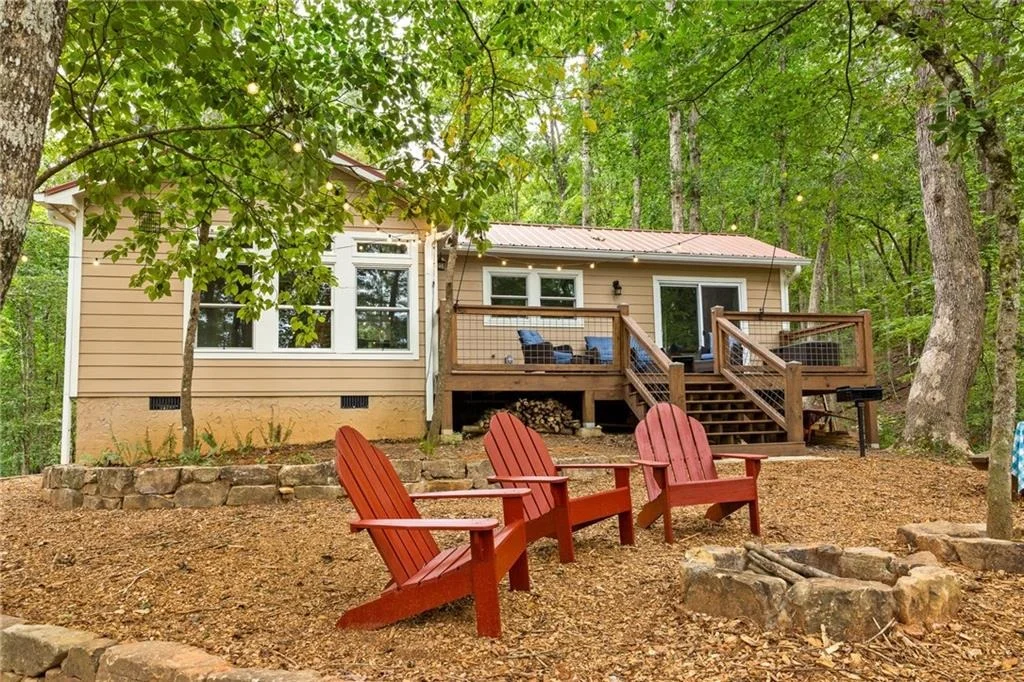 Photo of 6592 Huckleberry Lane