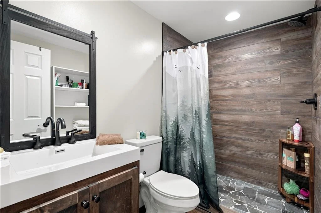 Photo of 7 Summit Drive E
