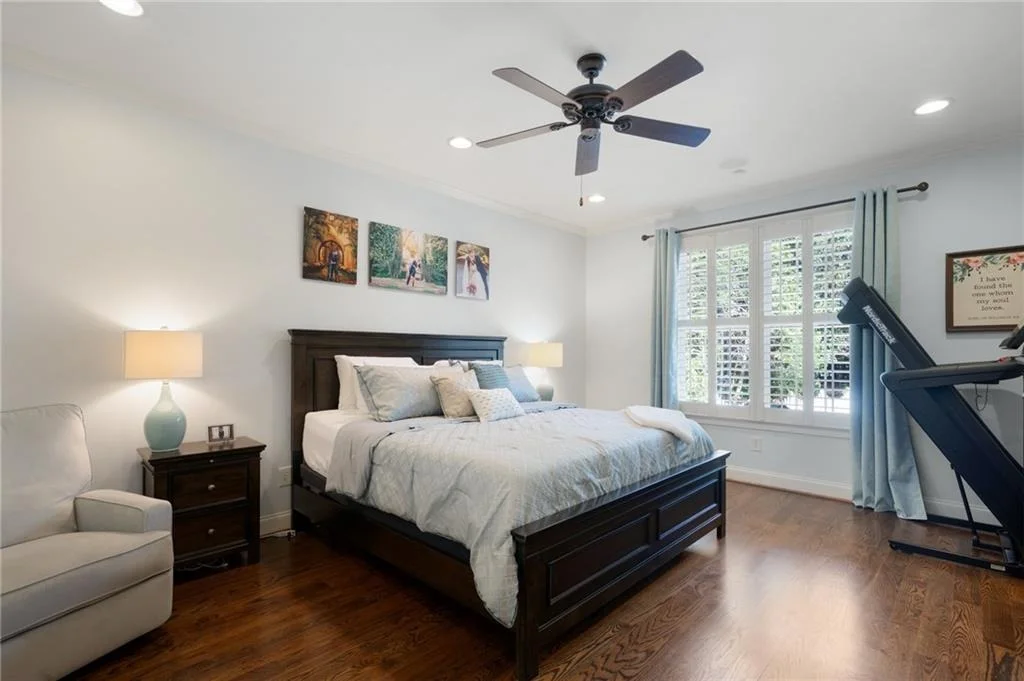 Photo of 203 Laurel Creek Road SE