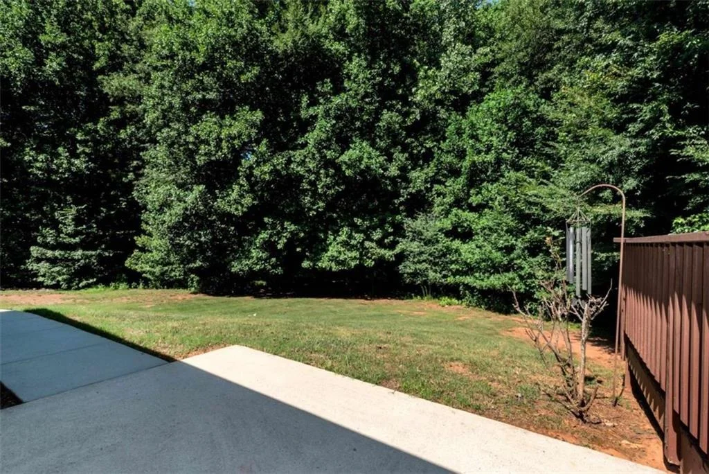 Photo of 222 Jefferson Walk Circle