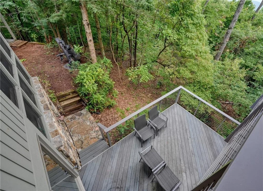 Photo of 202 Sanderlin Mountain Drive N