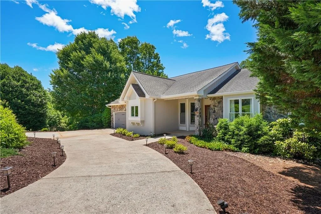 Photo of 501 Granny Smith Circle