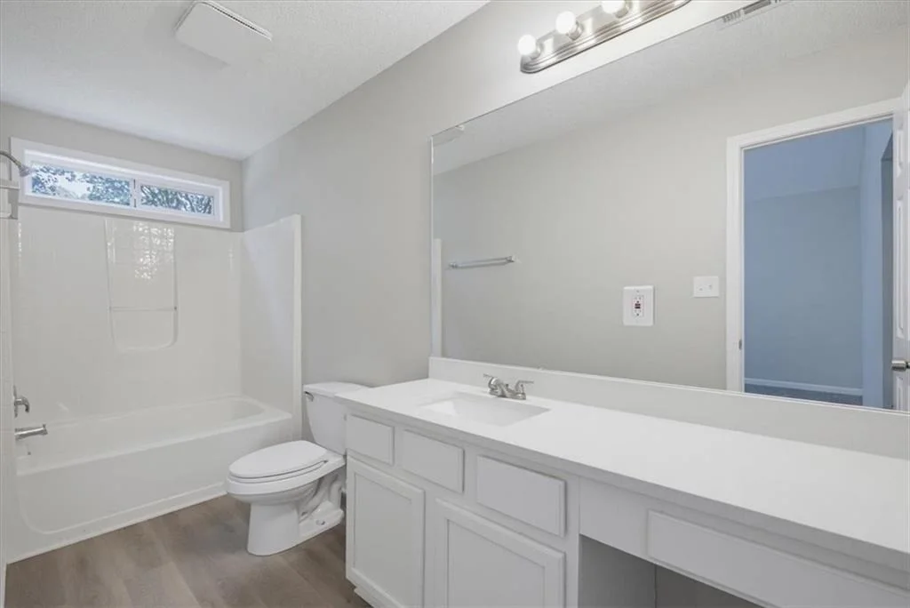 Photo of 6563 Lake Mill Trace