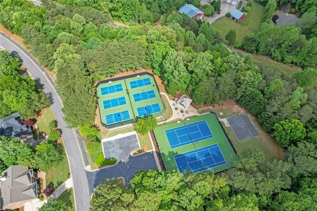 Photo of 3525 Water Front Drive
