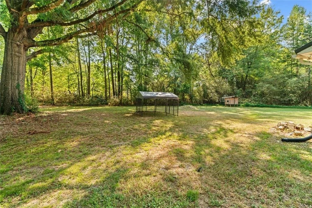 Photo of 163 Ben Putnam Road