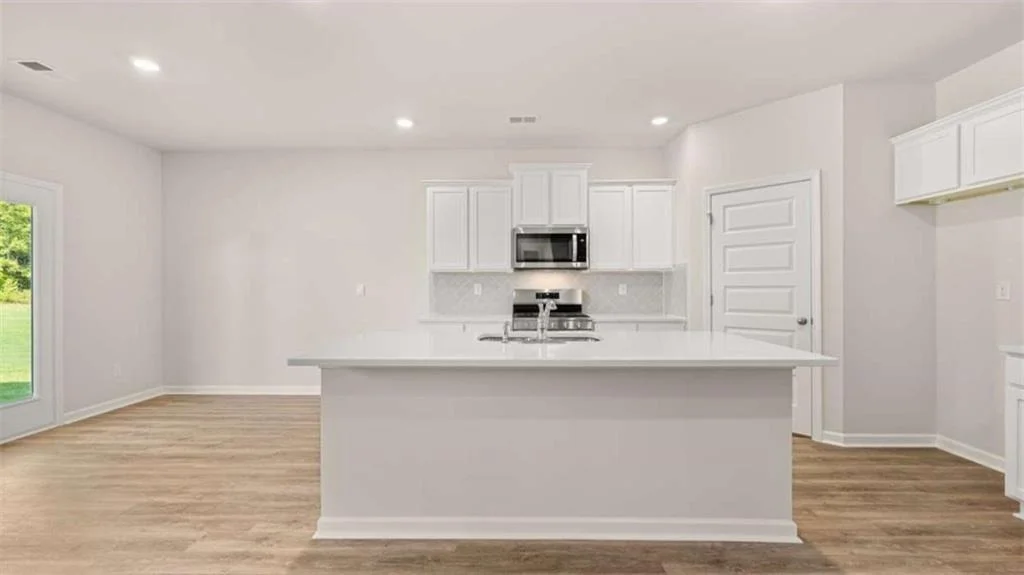 Photo of 467 Abbott Road
