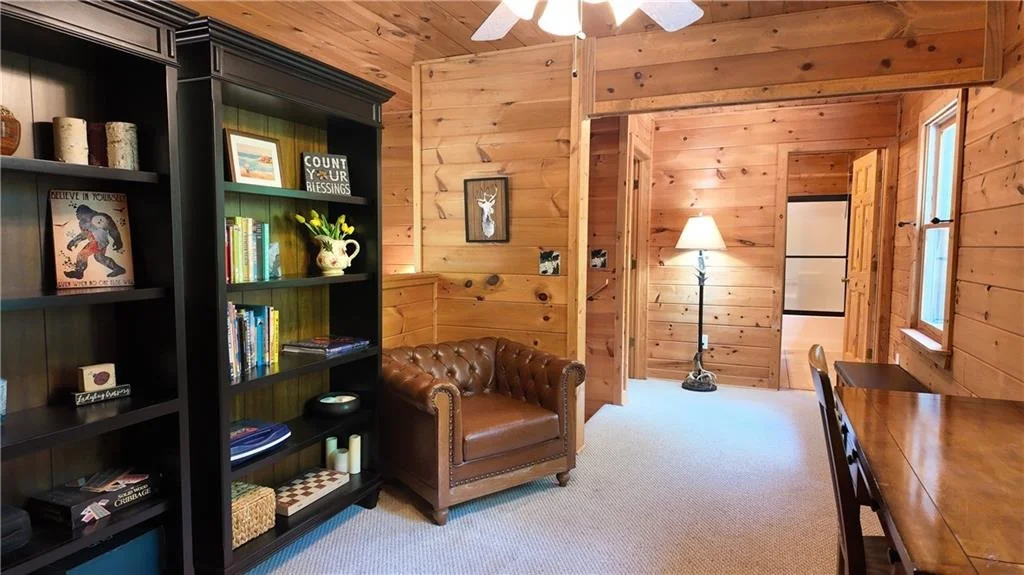 Photo of 343 Seneca Drive