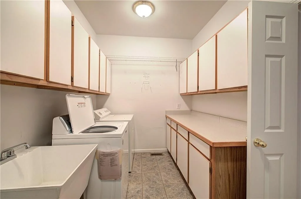 Photo of 312 Lake View Trace