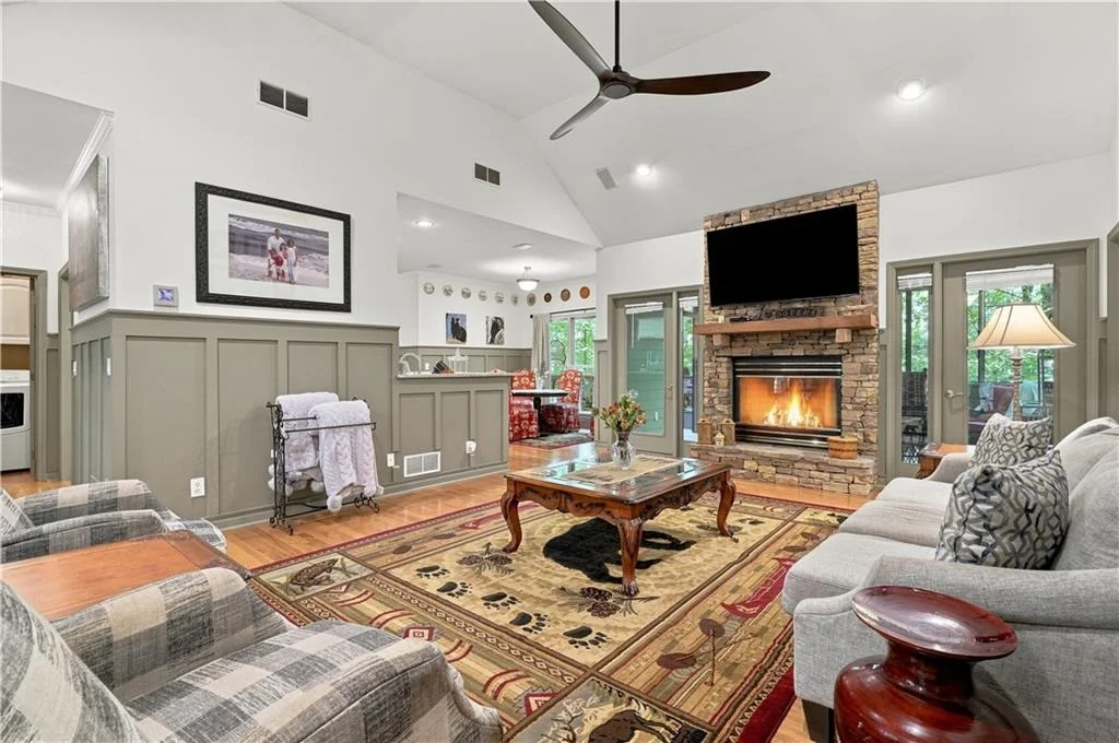 Photo of 7 Summit Drive E