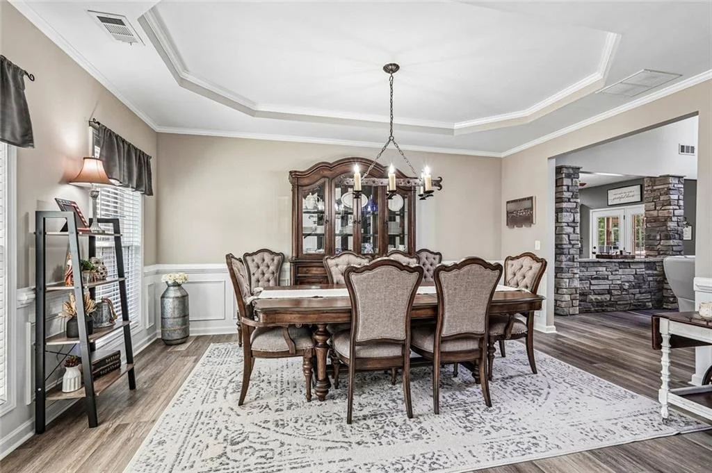 Photo of 337 Meadowcrest Circle