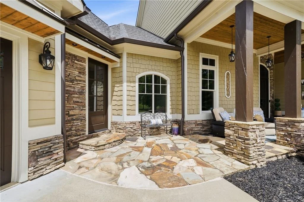 Photo of 457 Arlington Way