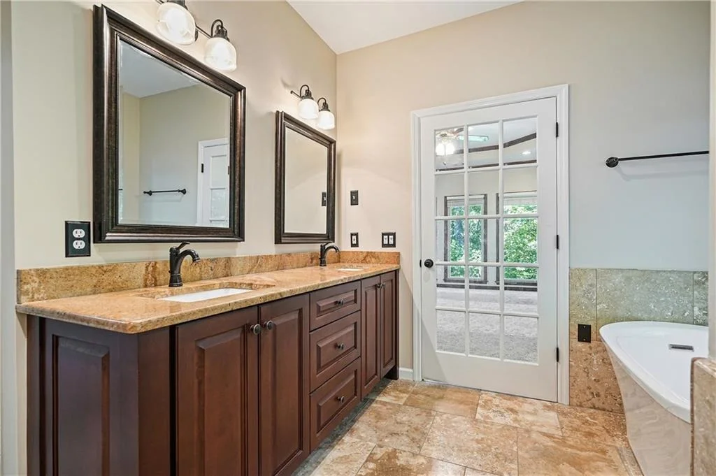 Photo of 309 Summit Drive