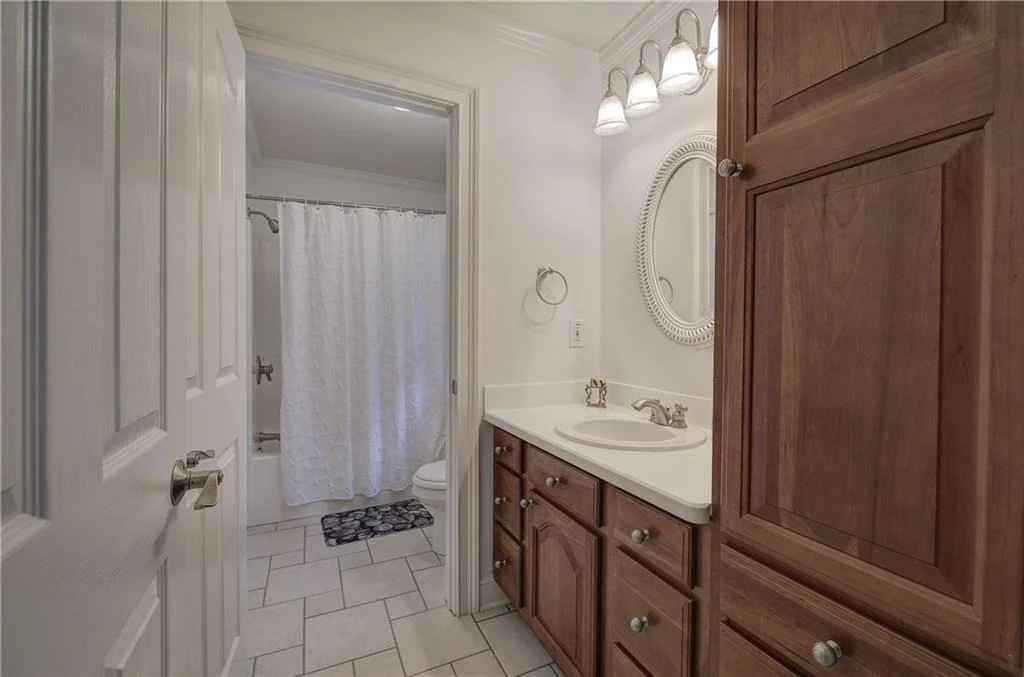 Photo of 64 Fairview Court