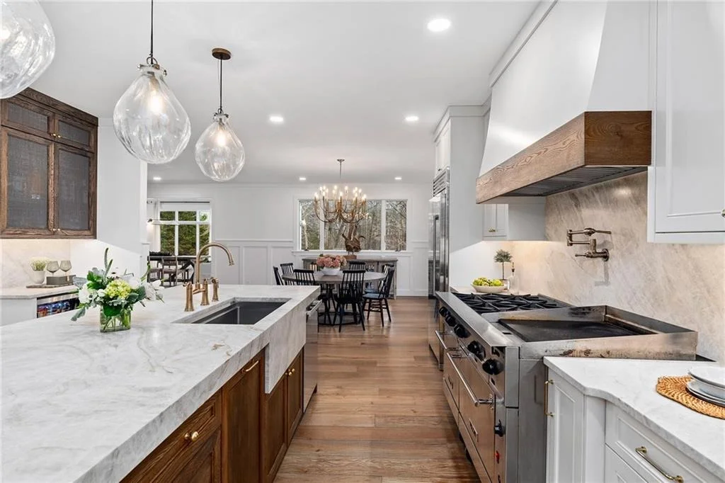 Photo of 16035 Westbrook Road