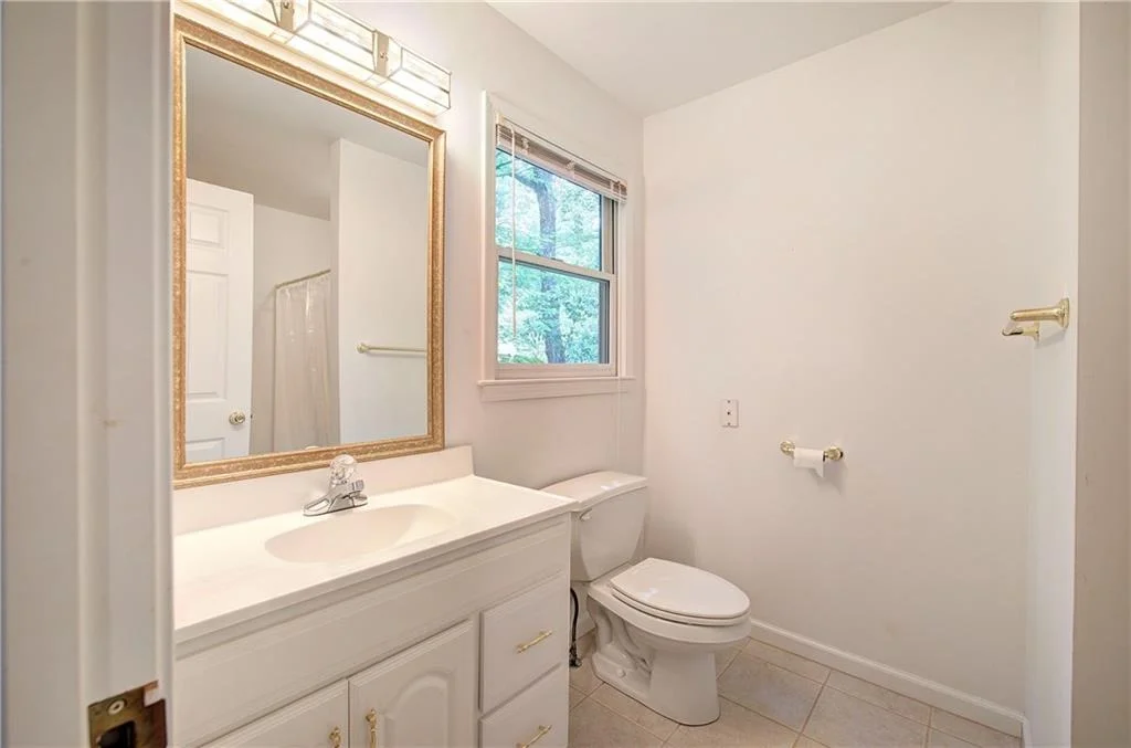 Photo of 312 Lake View Trace