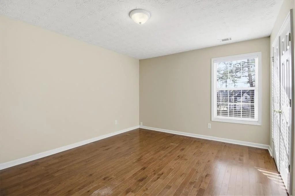 Photo of 2820 Wadley Lane