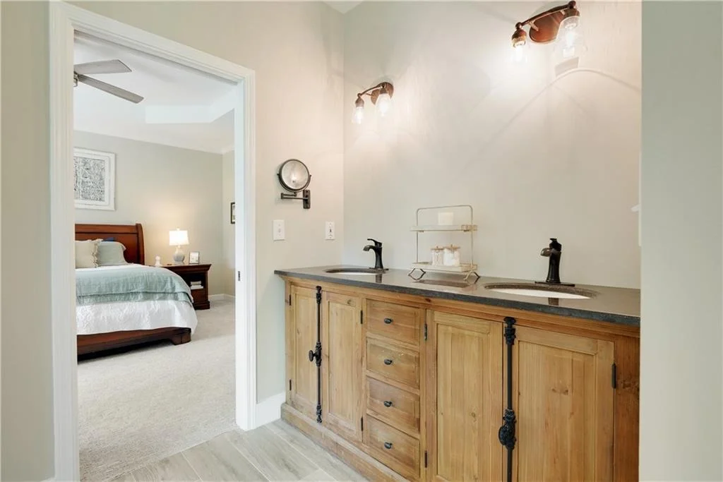Photo of 501 Granny Smith Circle