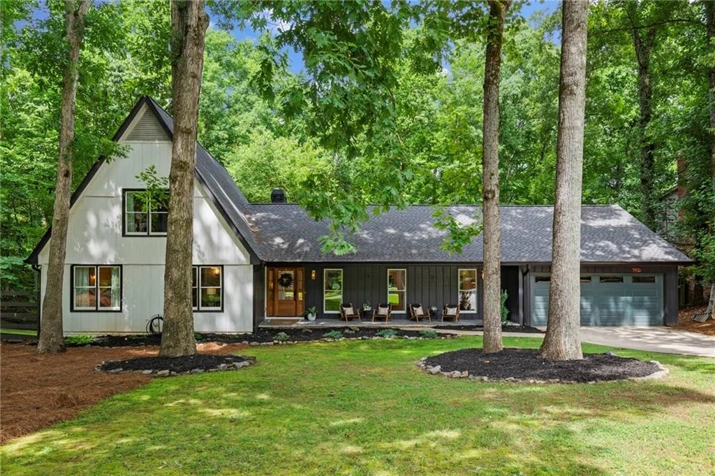 Photo of 1930 Six Branches Drive