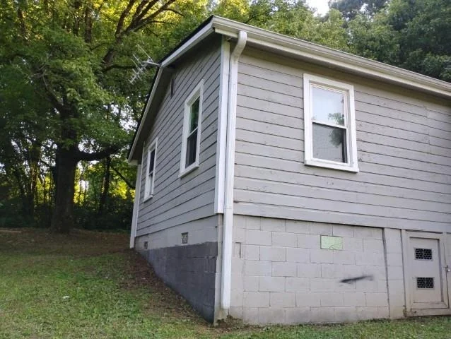 Photo of 2742 Camp Road