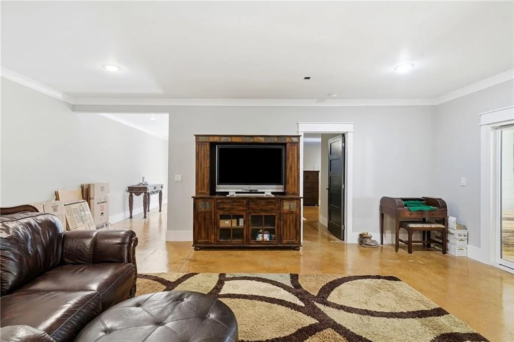 Photo of 650 Avery Road