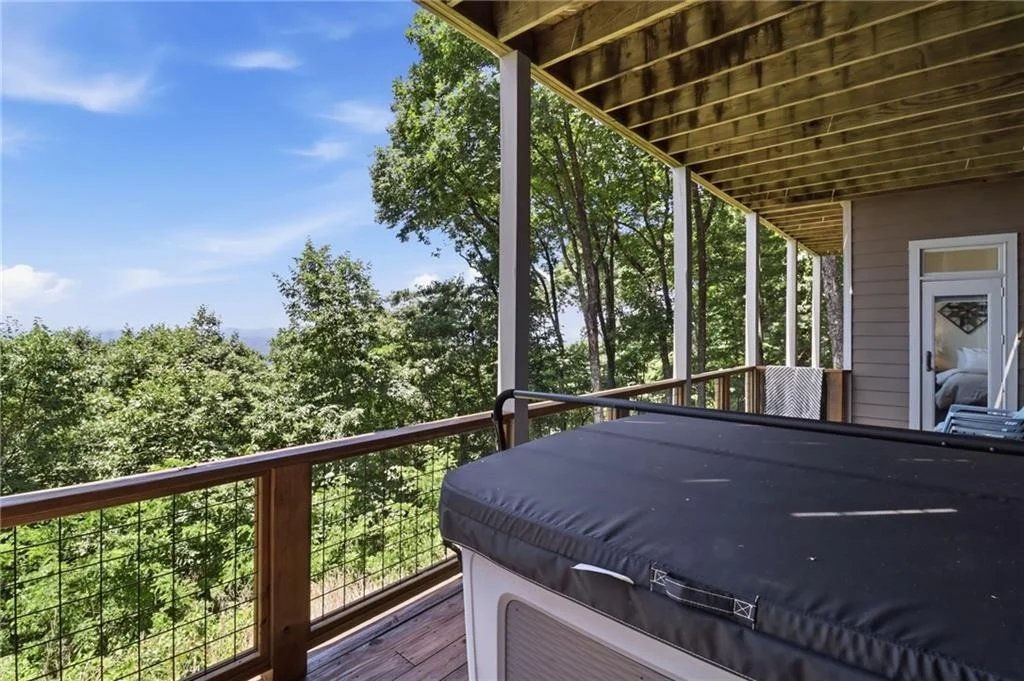Photo of 1837 Ridgeview Drive
