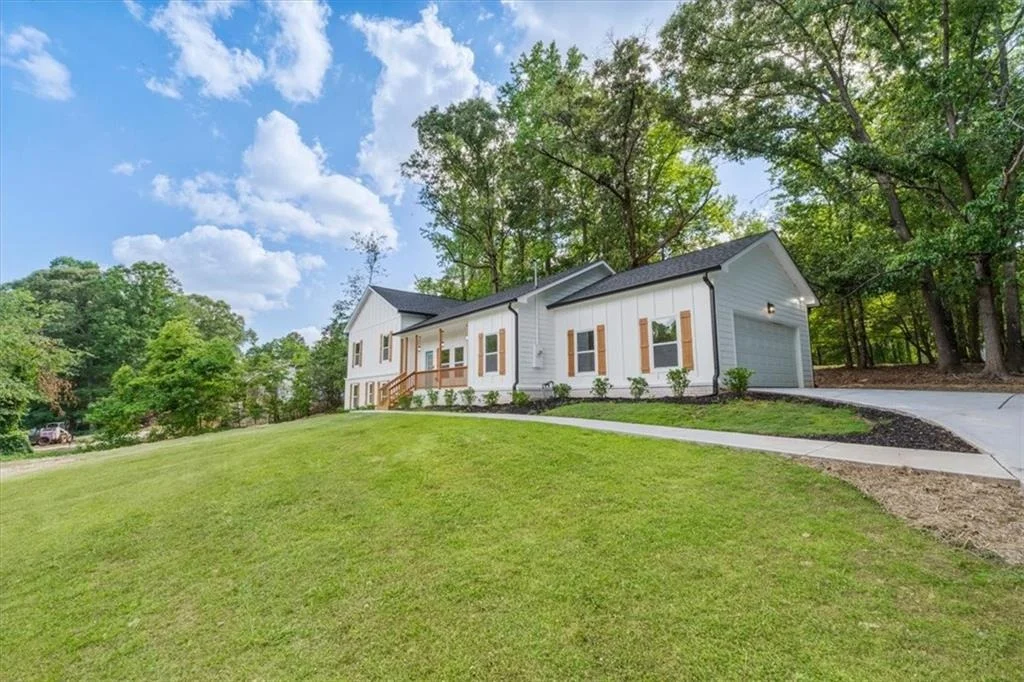 Photo of 6885 Silver Maple Trail