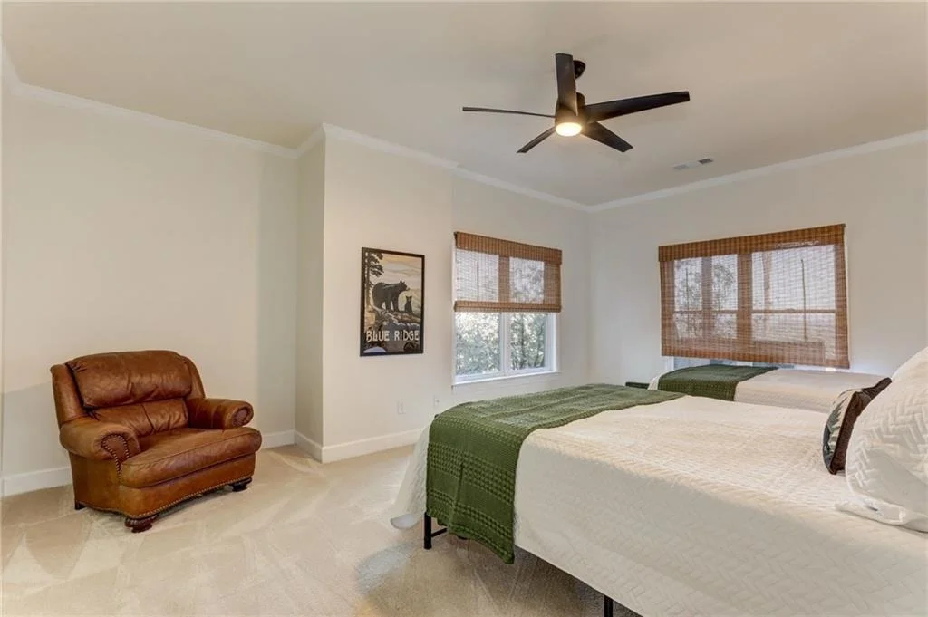 Photo of 1492 Mcelroy Mountain Drive