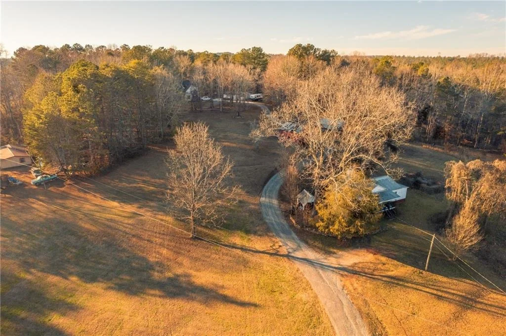 Photo of 873 Long Road