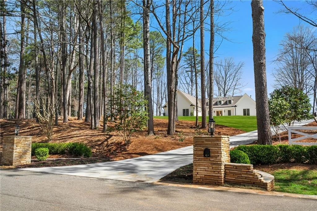Photo of 15445 Thorntree Run