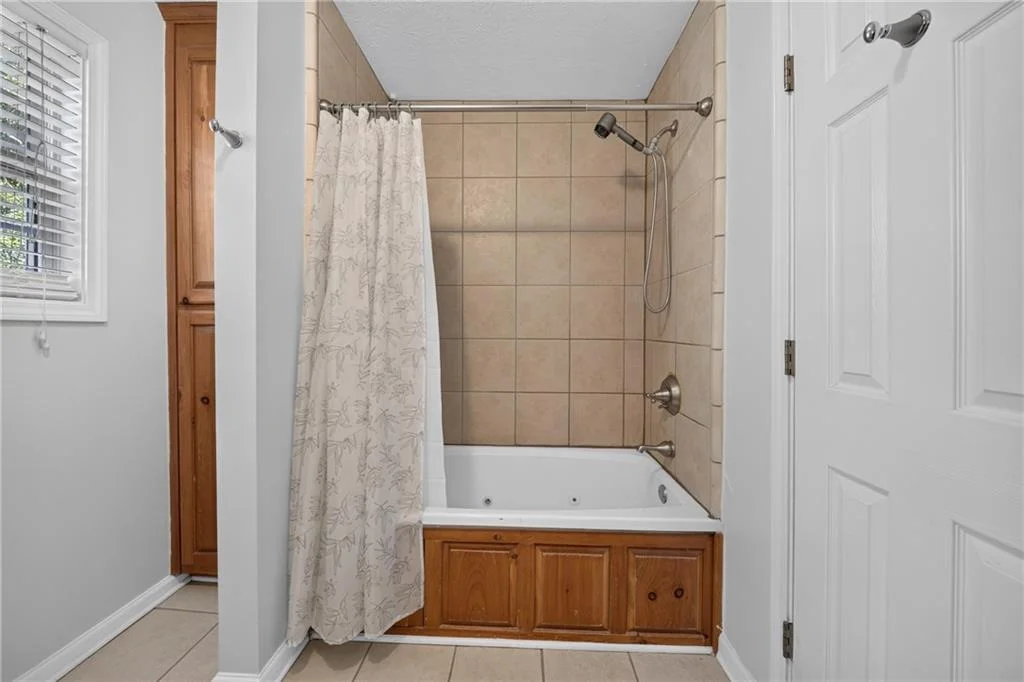 Photo of 481 Lisa Circle