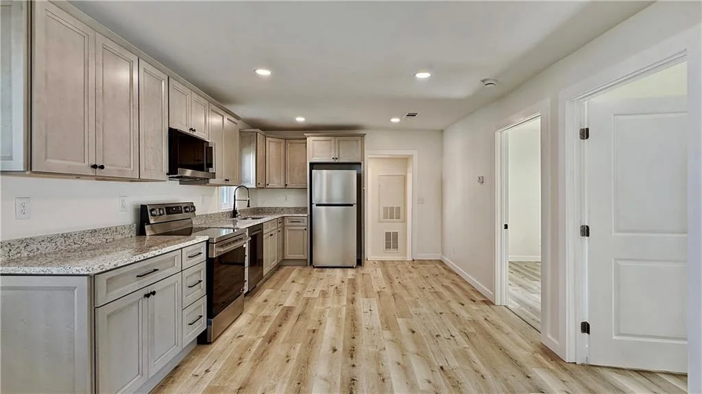 Photo of 1051 Cavender Road SE