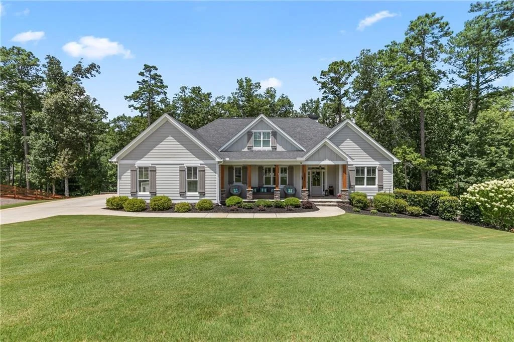 Photo of 151 Wilshire Drive