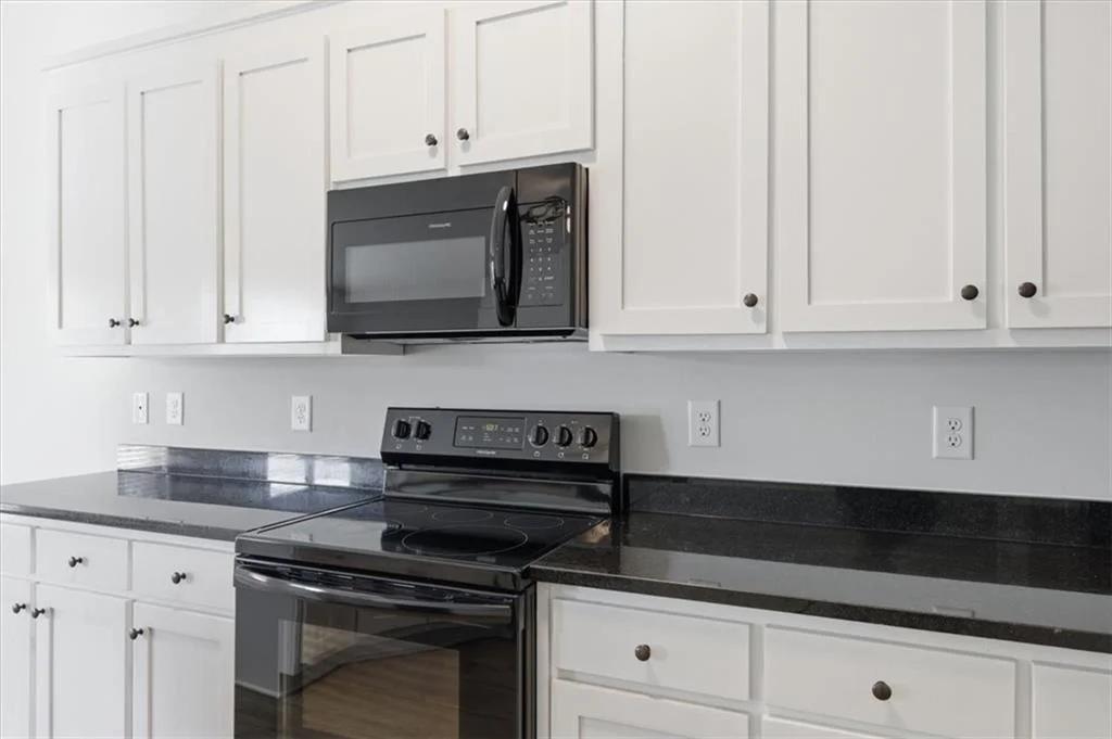 Photo of 2105 Willow Park Drive