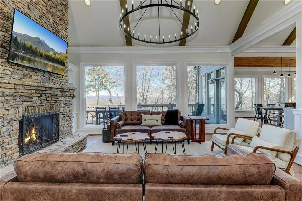 Photo of 1492 Mcelroy Mountain Drive