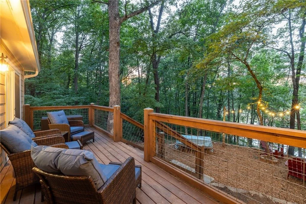 Photo of 6592 Huckleberry Lane