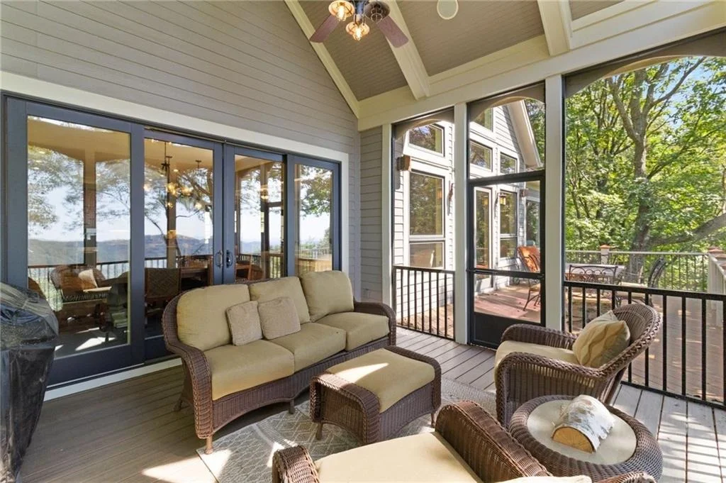 Photo of 465 Huckleberry Trail