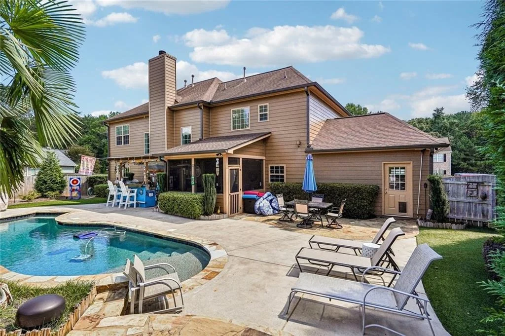 Photo of 337 Meadowcrest Circle