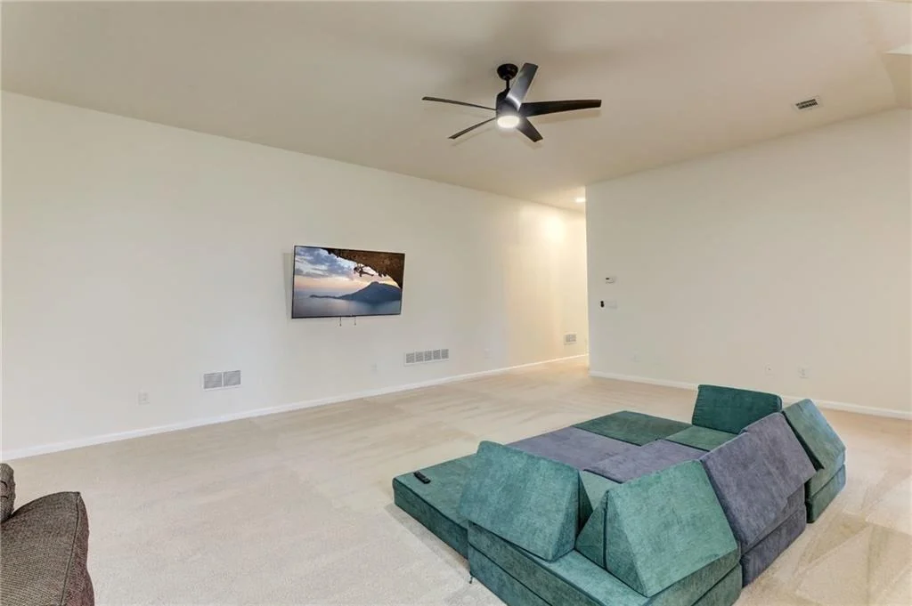Photo of 1492 Mcelroy Mountain Drive