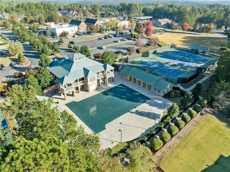 Photo of 385 Graves Road