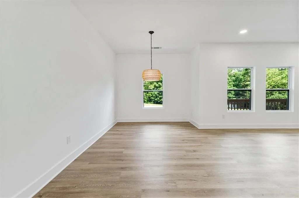 Photo of 6885 Silver Maple Trail
