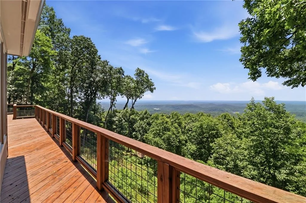Photo of 1837 Ridgeview Drive