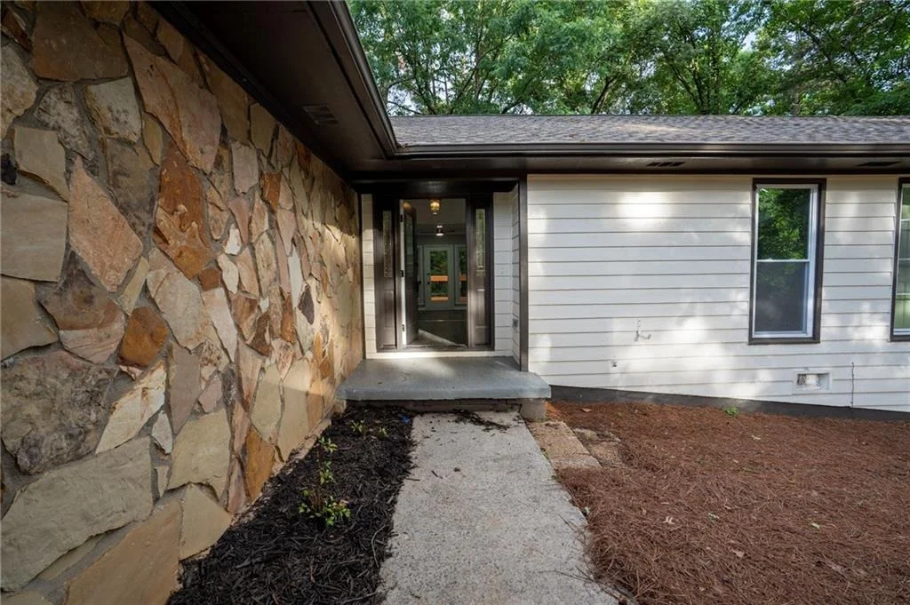 Photo of 2154 Pond Road